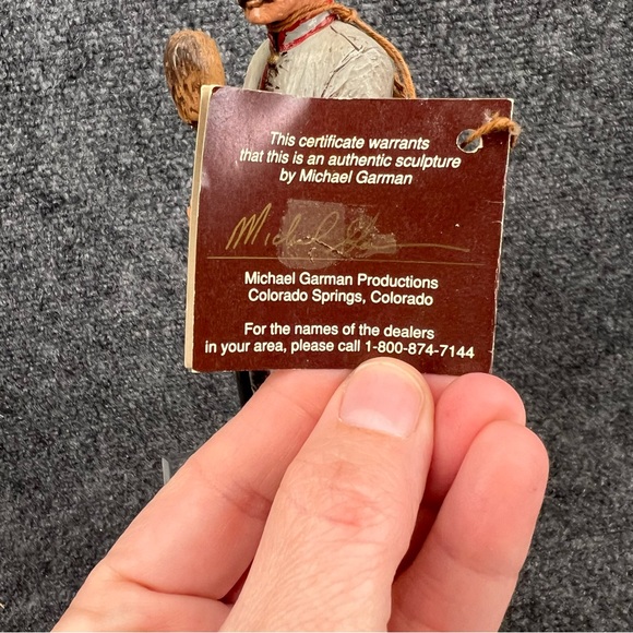 Cannoneer Confederate Soldier a Hand Painted sculpture by Michael Garmin 1991 - Picture 7 of 15